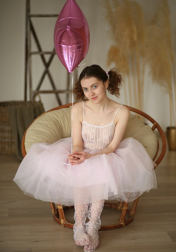 Яна, 19 лет, 1 размер груди
